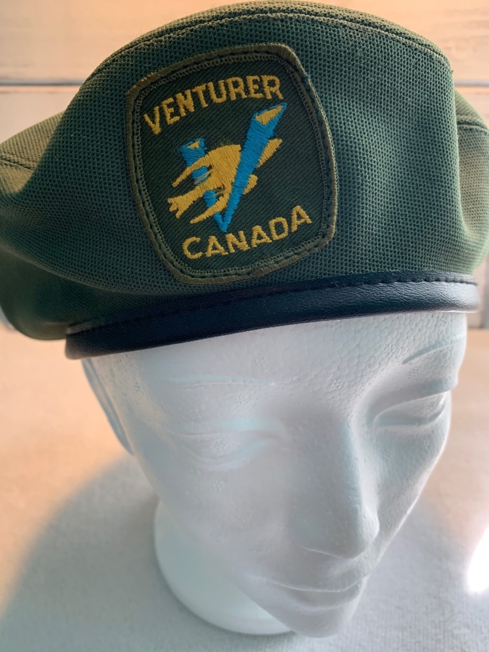 Venturer Canada Vintage Khaki Beret Military Style‎ Adjustable Hat 80s 90s